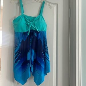 2 pieces Bow Front Swim tankini fluttering below hips top size XL